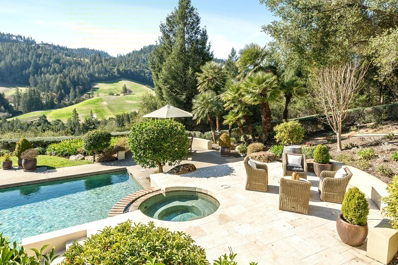 369 Kortum Canyon Rd