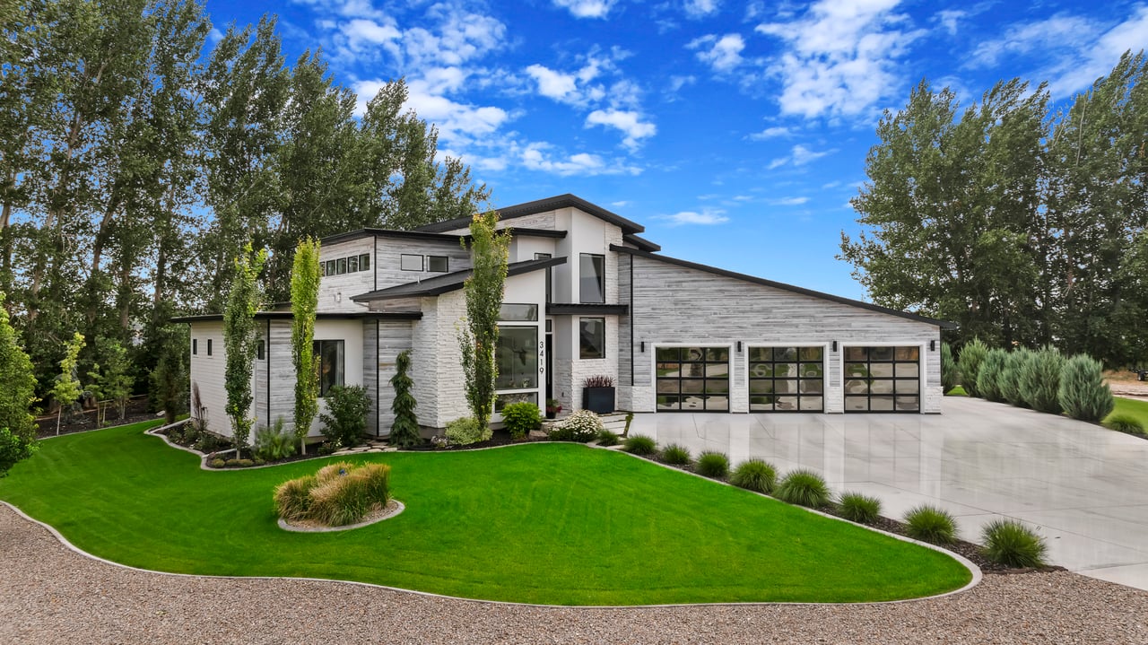 3419 Sage Springs Rd