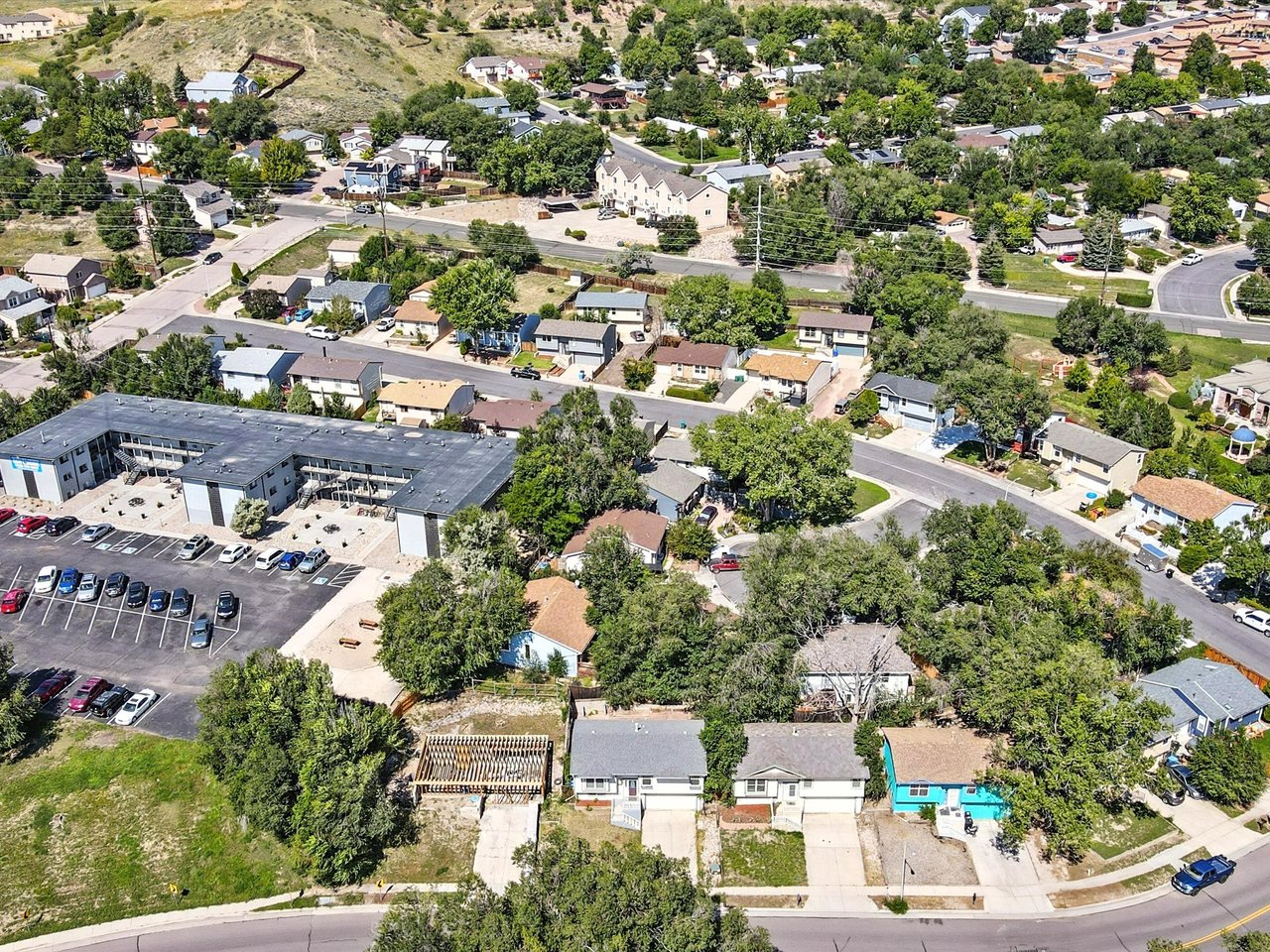 2706 N Chestnut Street