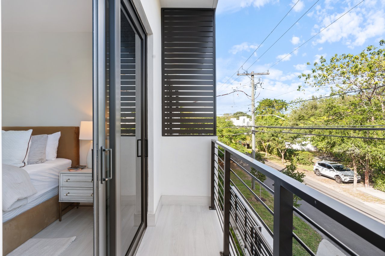 New Construction Townhouse in Coconut Grove