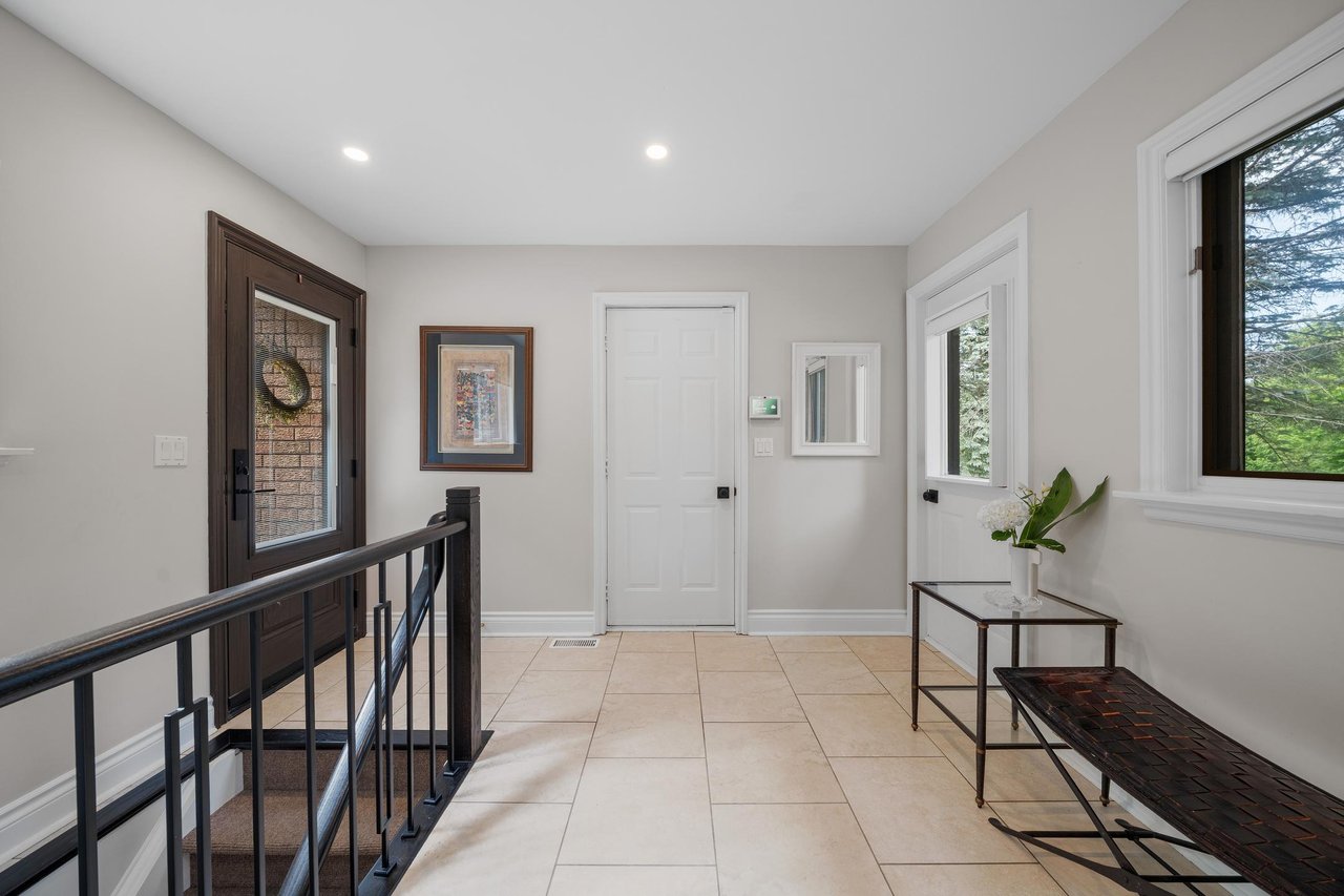 21 Rolling Court