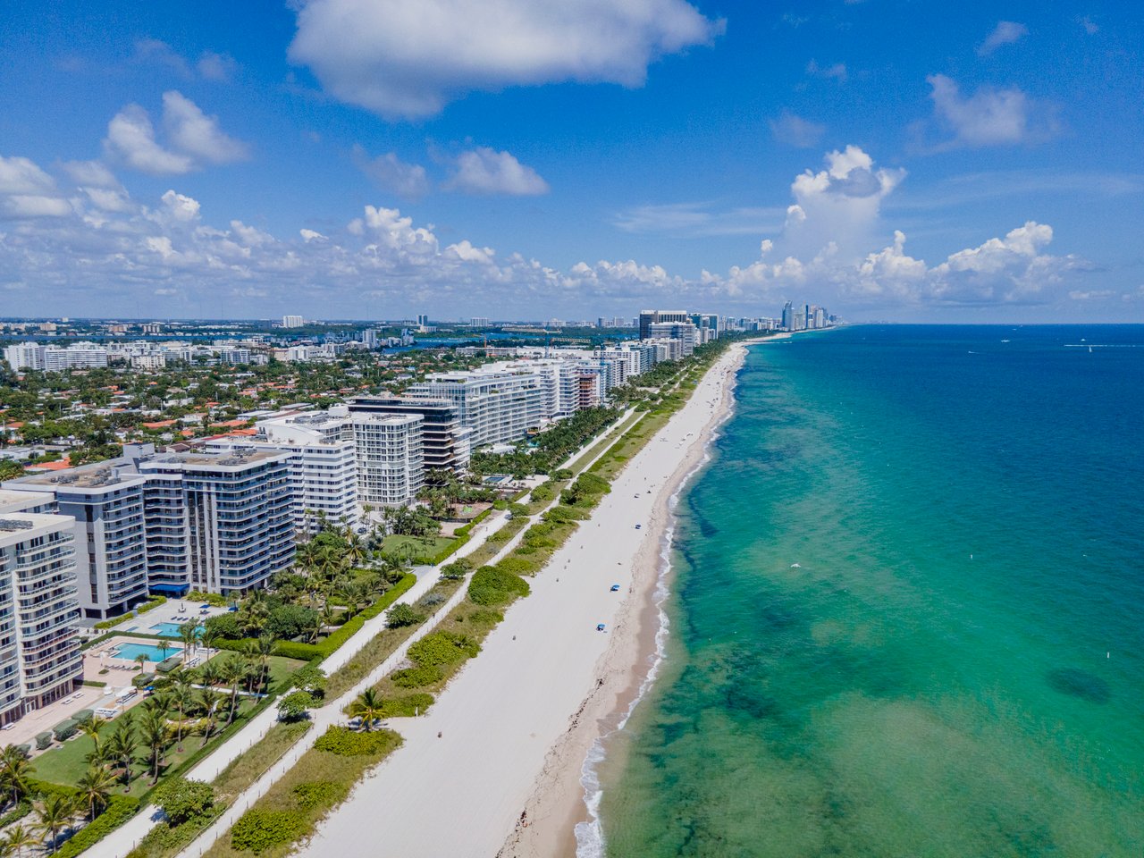 Surf Row Residences