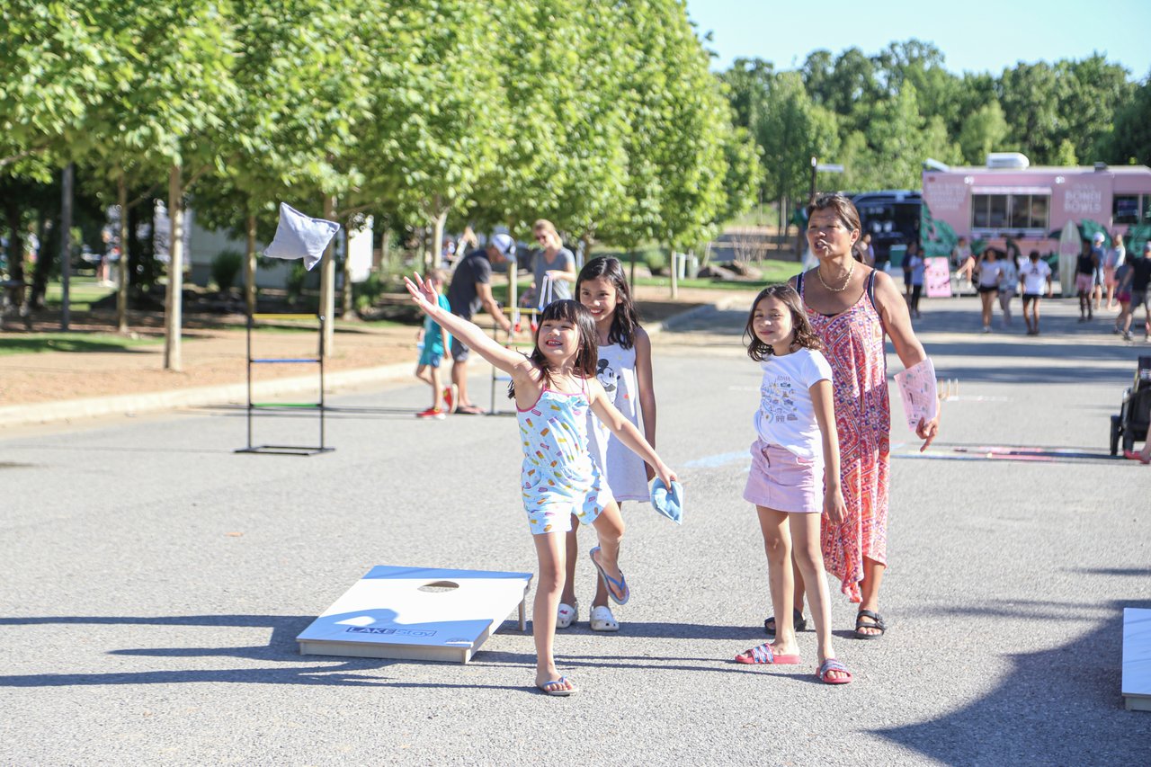 Everyday Lake Life In Carlton Landing