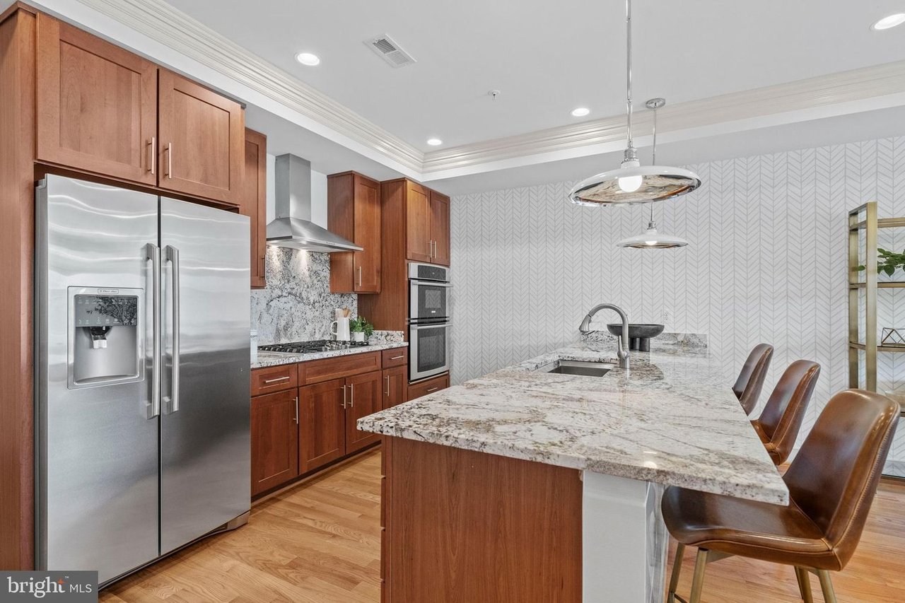 2448 Ontario Rd NW, Unit 4