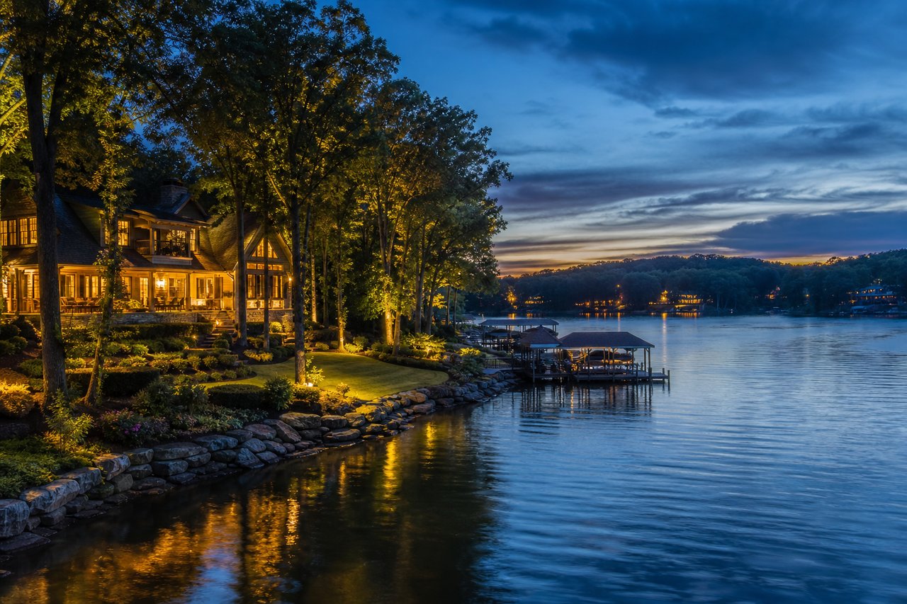How to Pick the Right Real Estate Agent at Lake Oconee cover