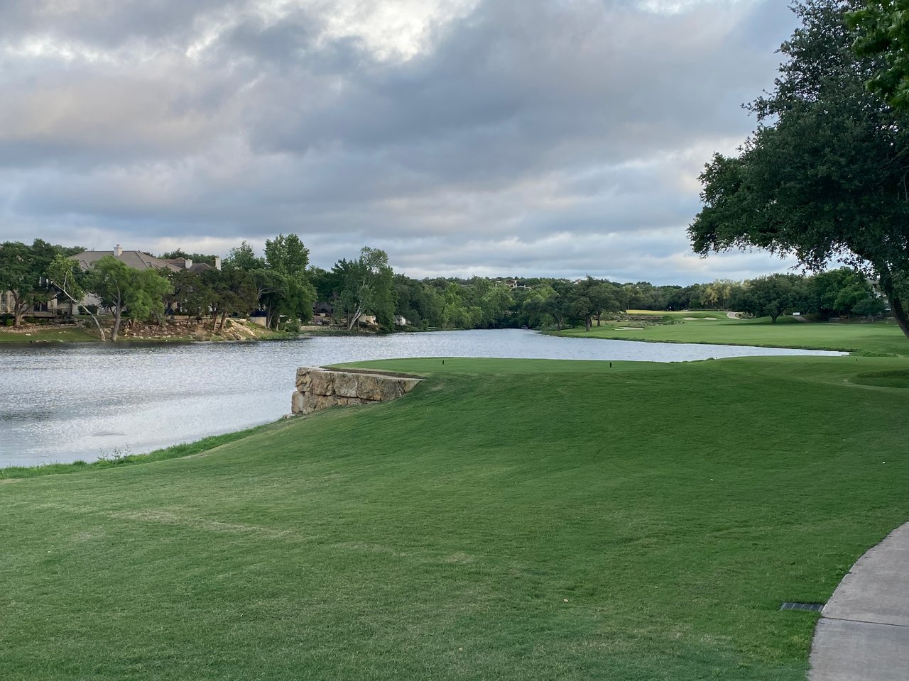 The Hills 18th Tee