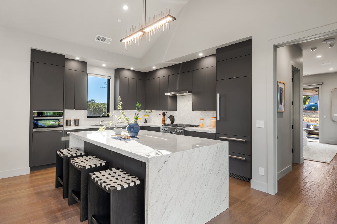 World Class Napa Valley Compound