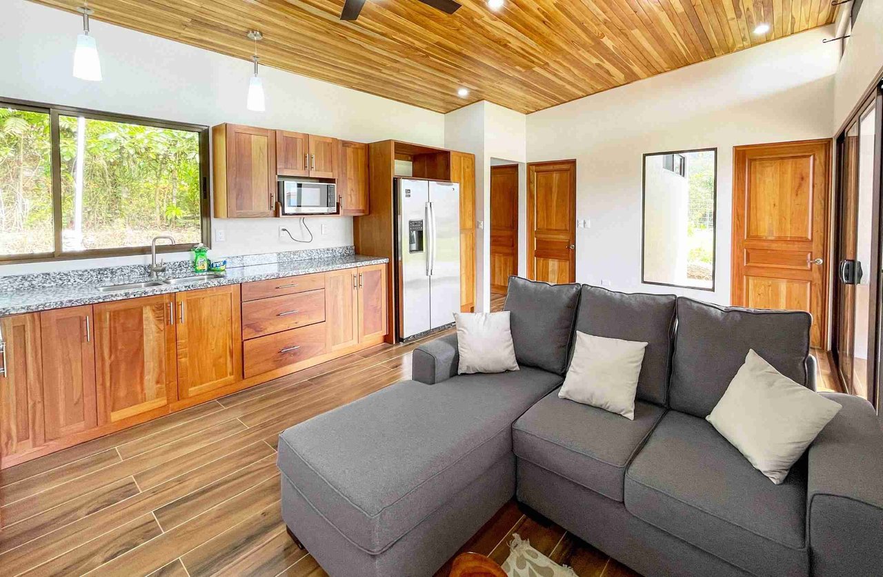 Brand-New Easy-Access 2-Bedroom Home with Big Pool & Peaceful Terraza on Calle Cascada in Ojochal Costa Rica