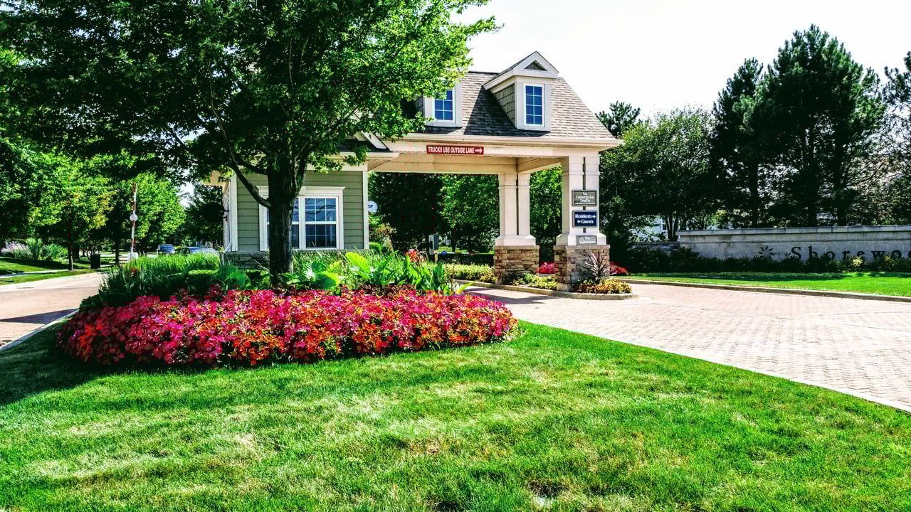 Shorewood Glen