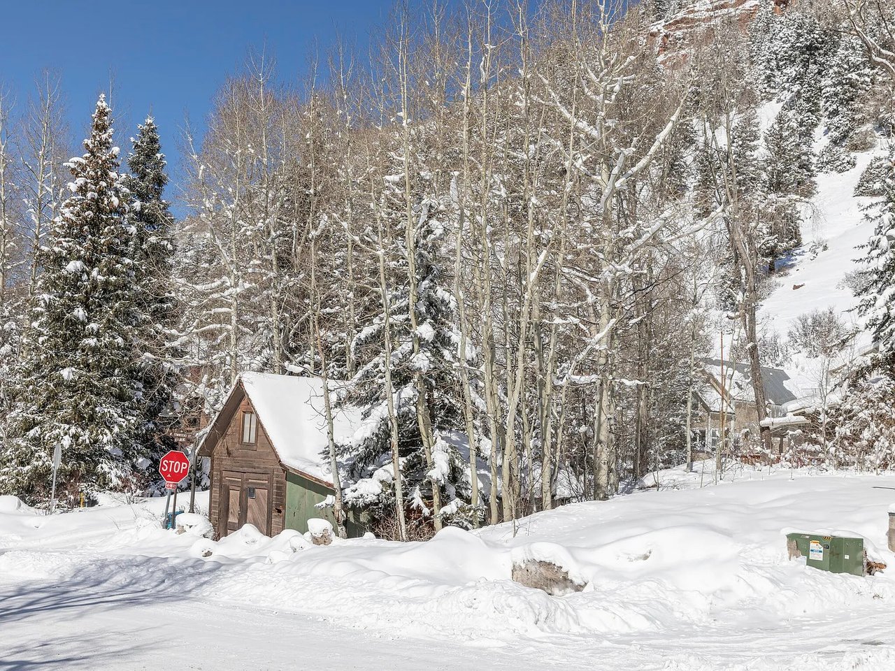 475/477 W Galena Ave #19/20