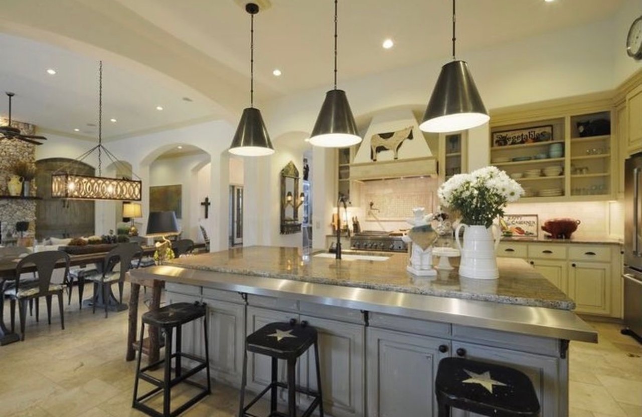 Private One Story Home in Gated Enclave Near Lake Travis Marina