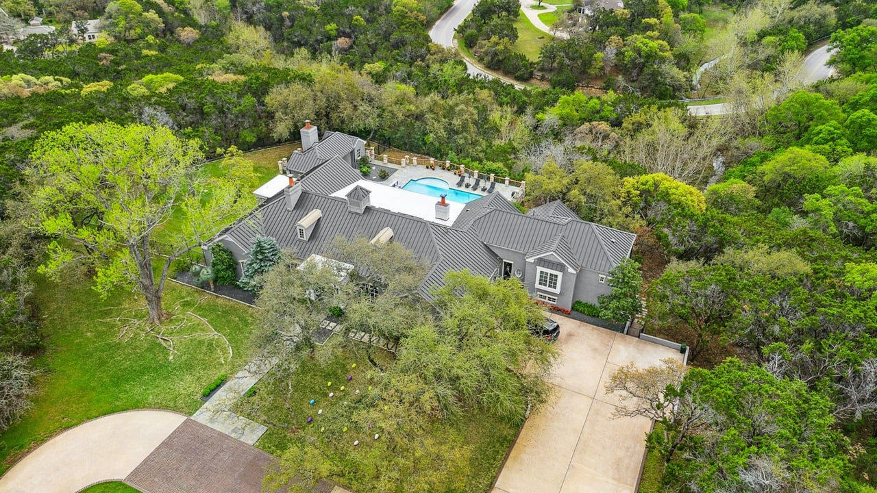 Coming Soon in Barton Creek!