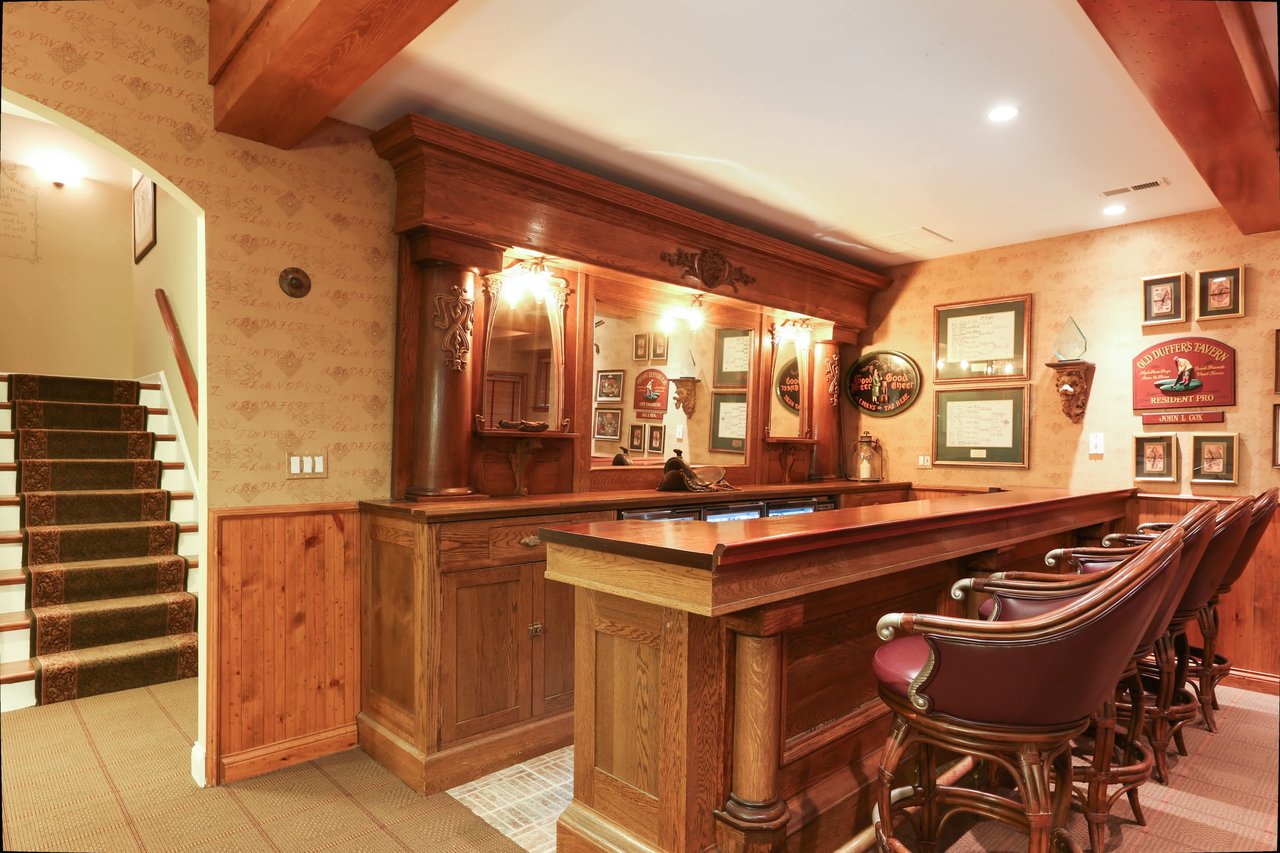 Gracious Home With Style