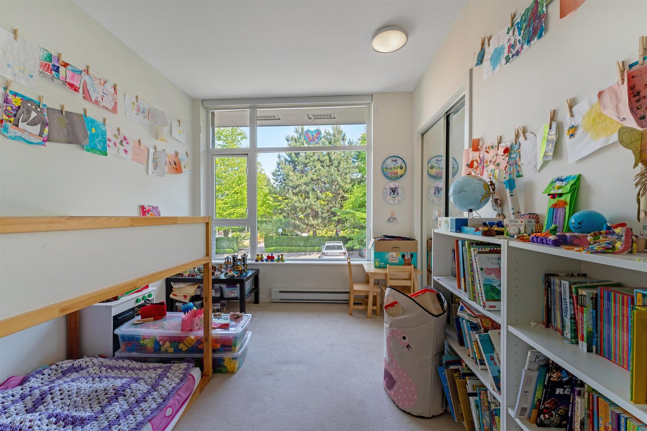 TH8-6063 Iona Dr