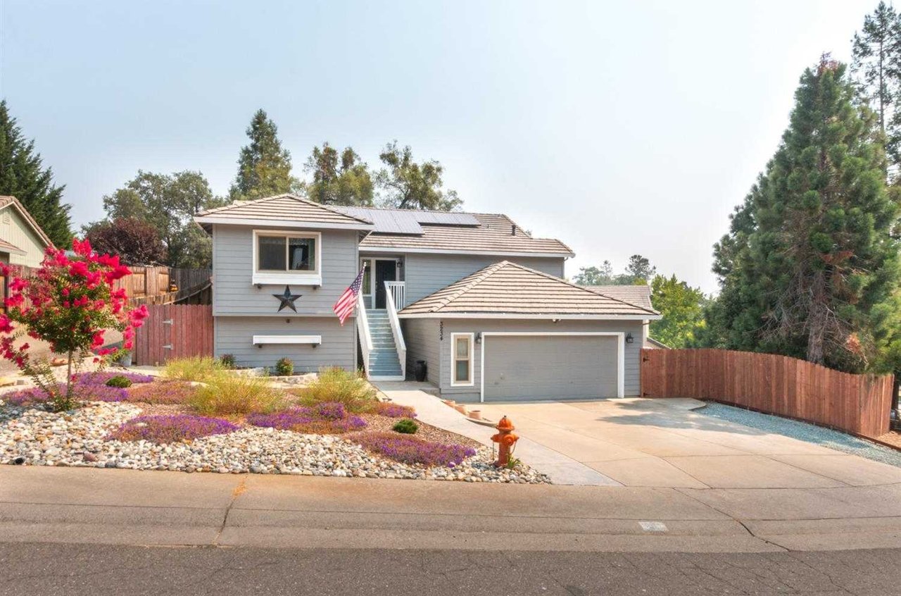 3234 Grace Dr