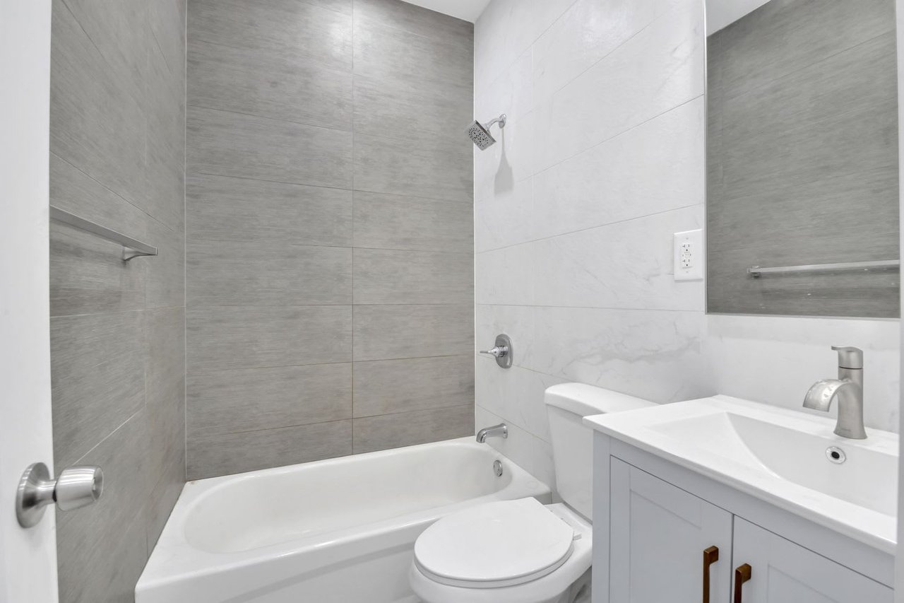 1101 Putnam Avenue, Unit 2