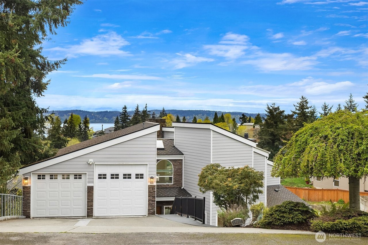 10612 MacArthur Lane, Mukilteo