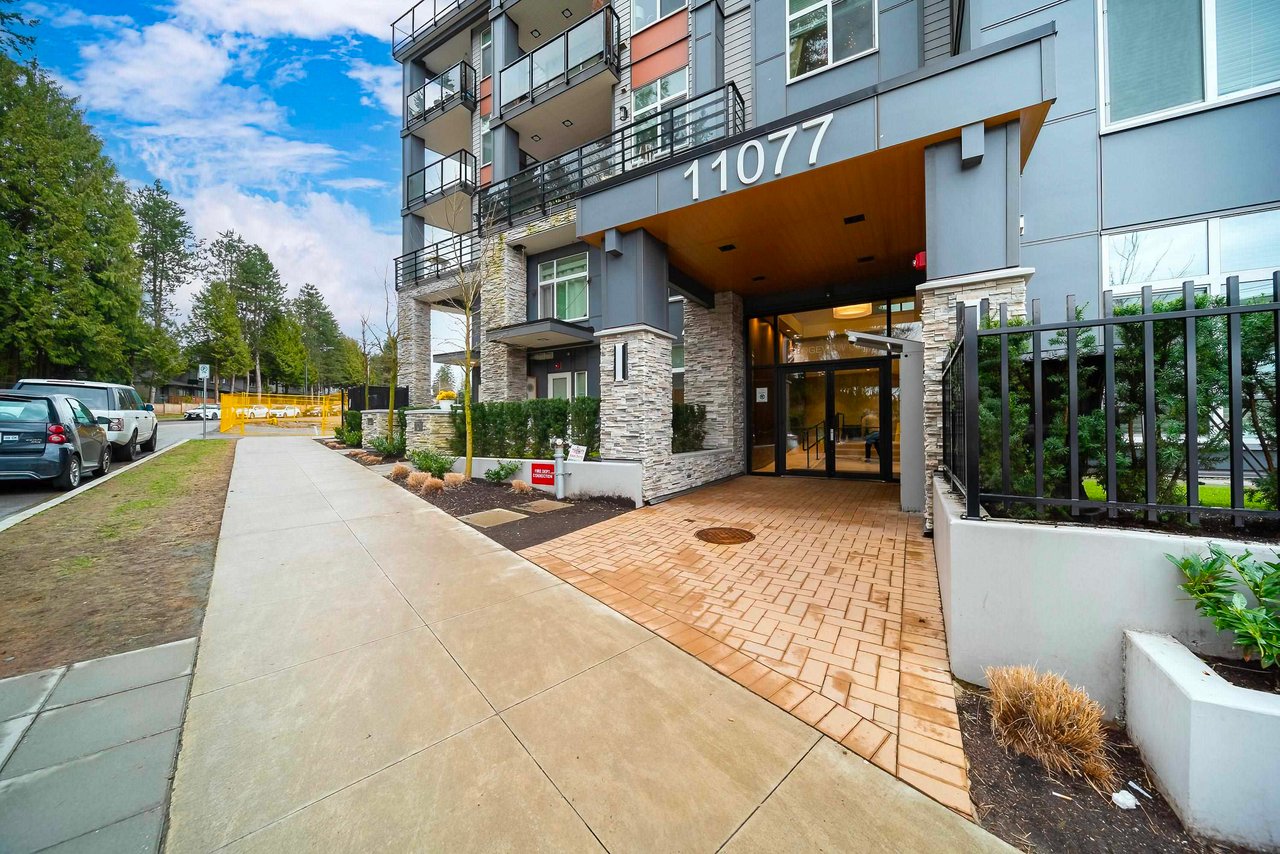 410-11077 Ravine Rd