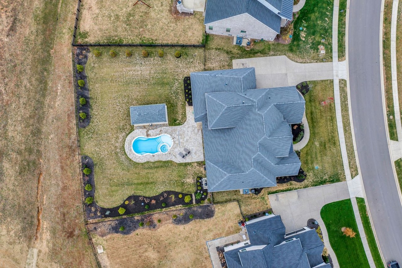 5821 Wagonvale Dr