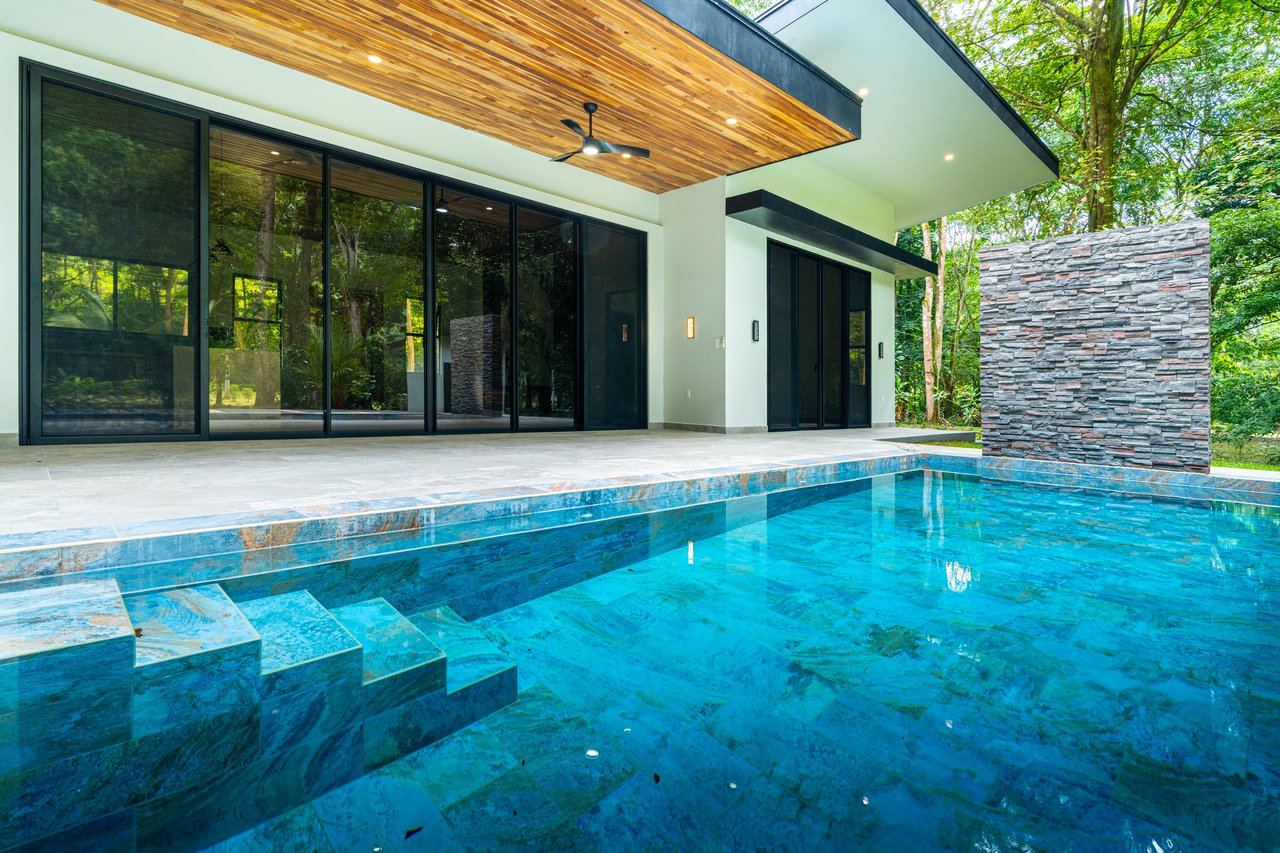 Tres Rios Waterfall House – Nature, Comfort & Elegance Combined, Brand New Construction with Warranty!