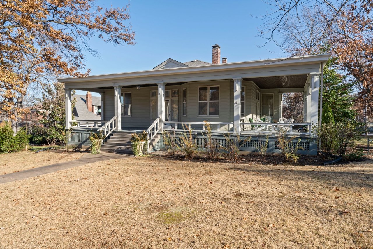 Who Is the Best Agent to List Your House in Clayton, Missouri?