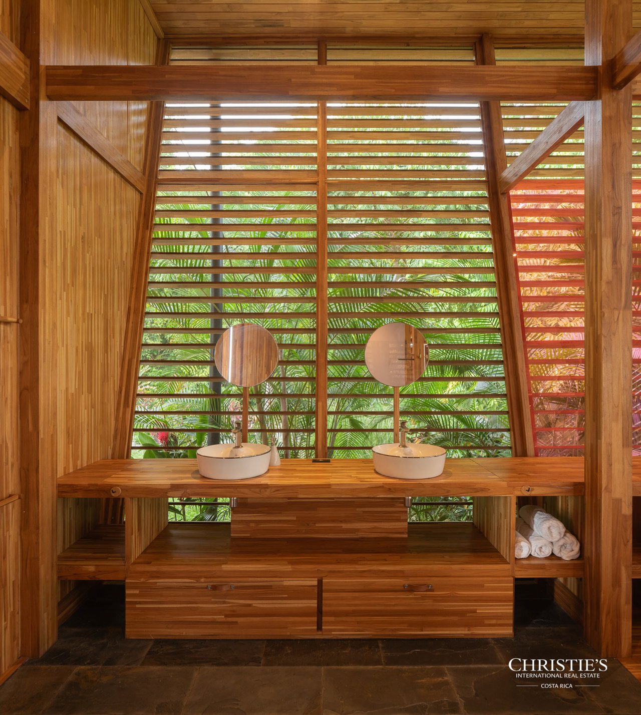 The Zen Villa | Award-Winning Teak Luxury Home with Ocean Views 