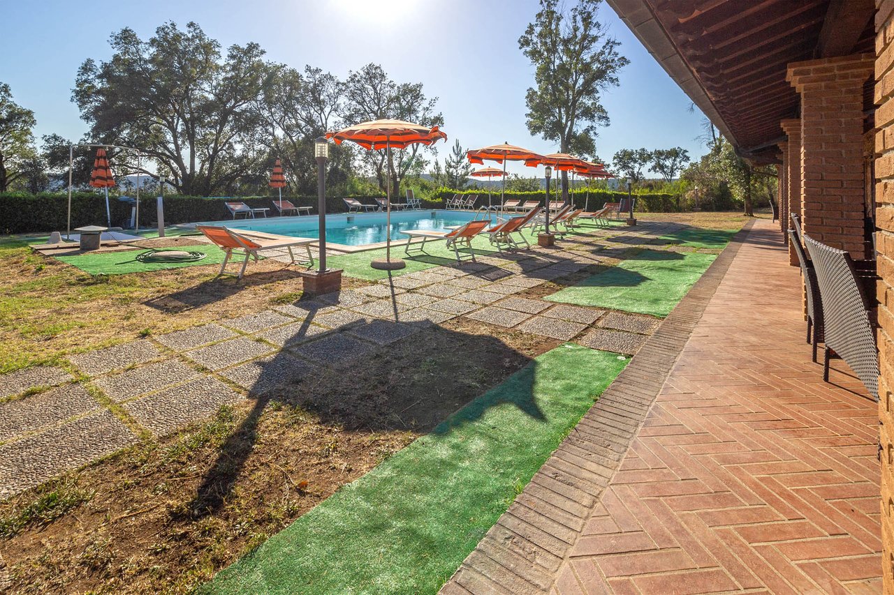 Investment Property in Massa Marittina