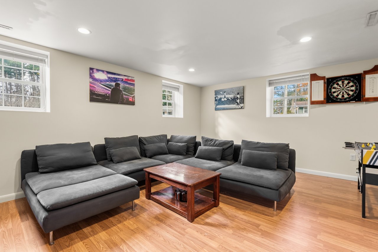 90 Helena Rd Marshfield