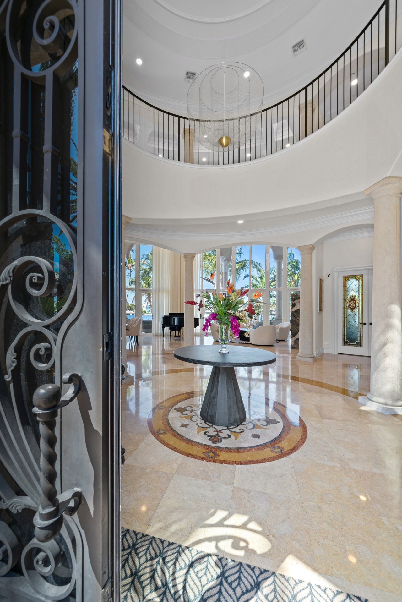 2593 SE 8th St, Pompano Beach, FL 33062