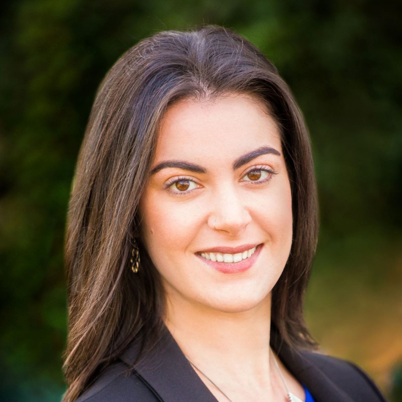  Leigh Mercuri Rockville Centre, NY Real Estate Agent Headshot