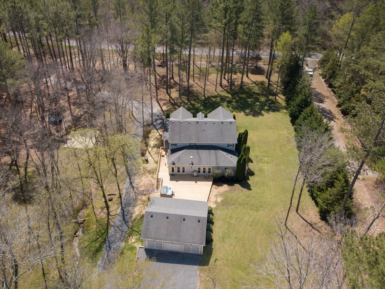 5432 Parker Branch Rd