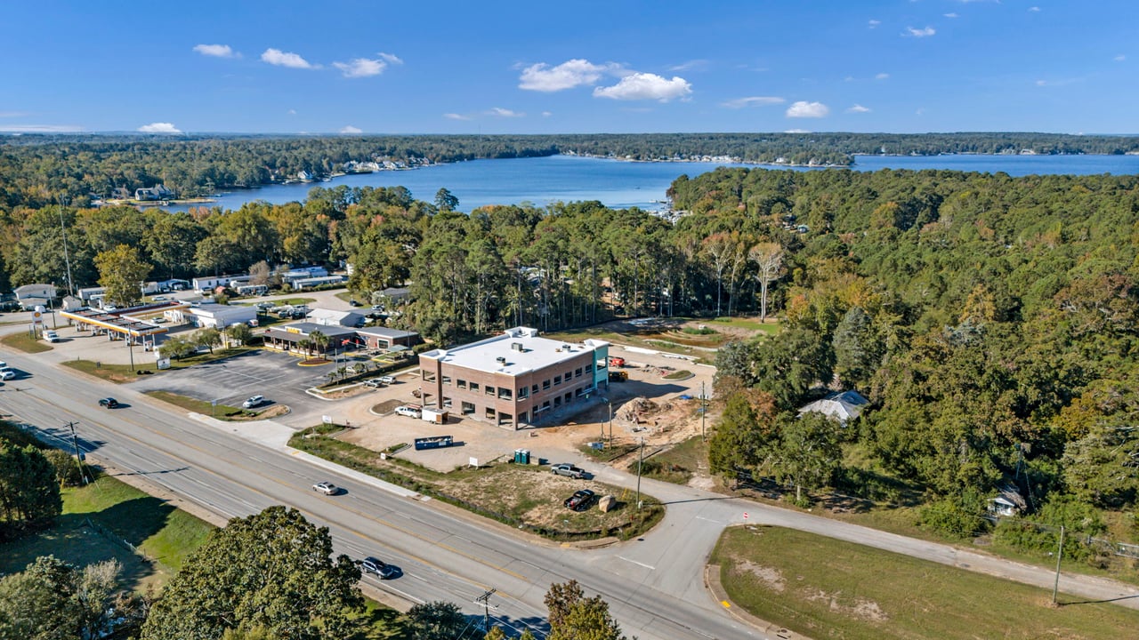 1623 N Lake Drive Office Complex