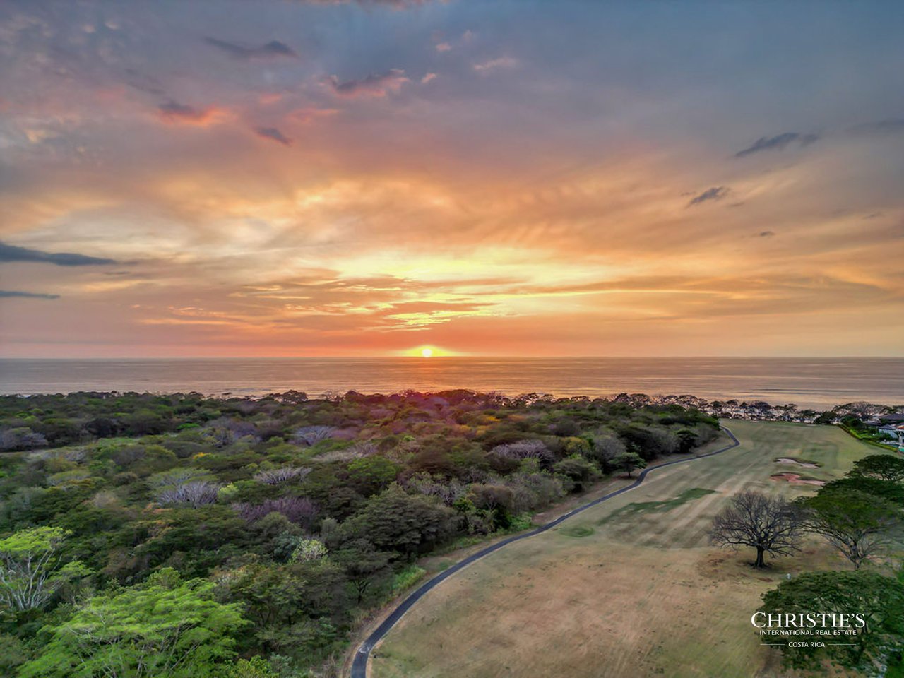 Casa Buena Vista | Timeless Elegance in Hacienda Pinilla 
