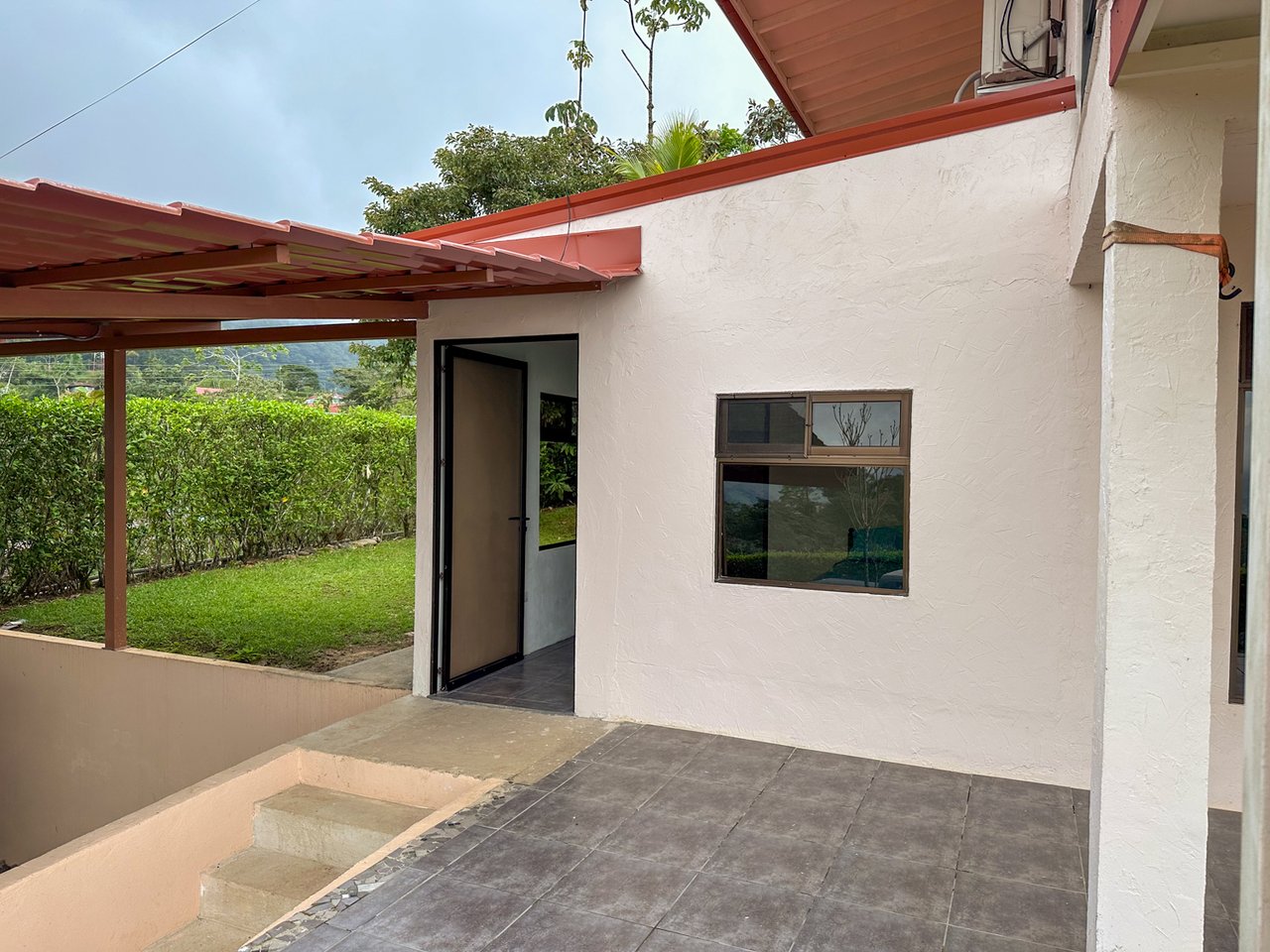 Reduced! Tinamastes Home with Panoramic Ocean and Mountain Views