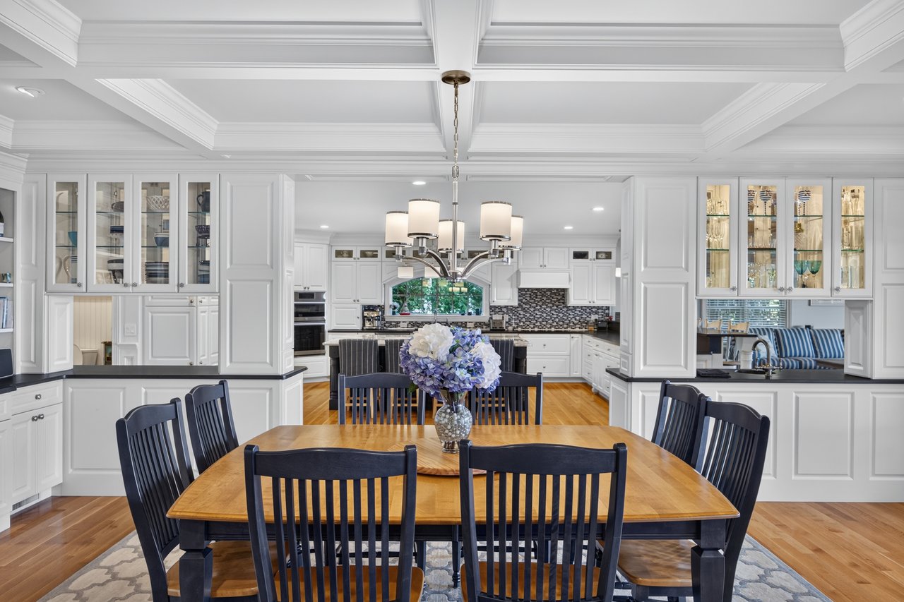 Extraordinary Bass River Waterfront Estate 