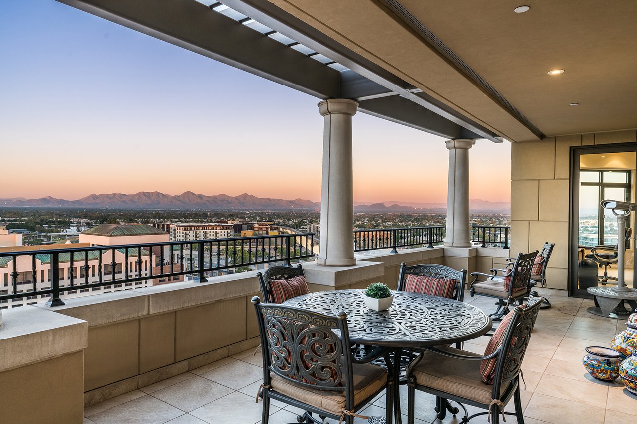 7181 E Camelback Road 1202