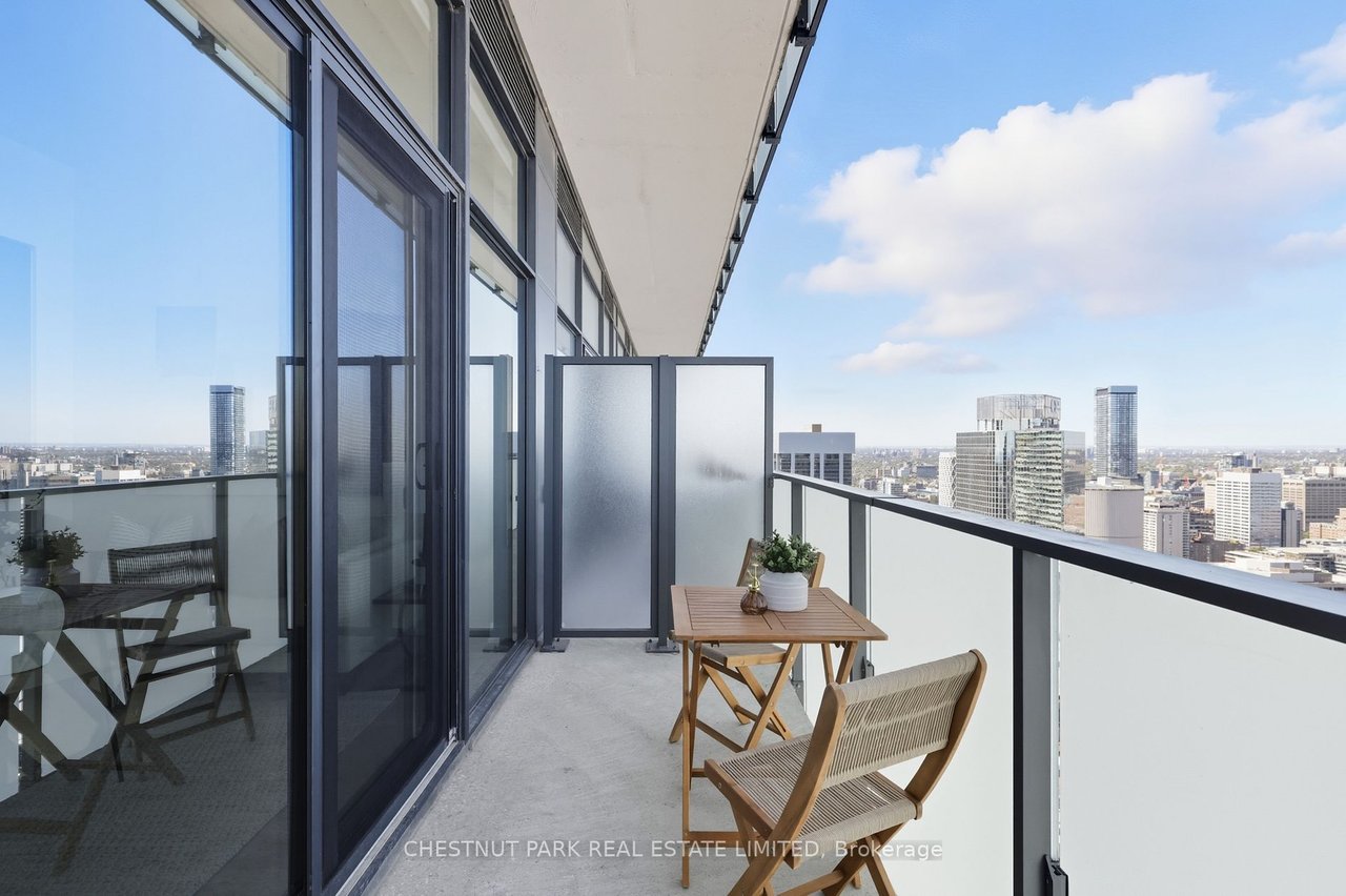 PRESTIGEOUS PENTHOUSE AT 20 LOMBARD