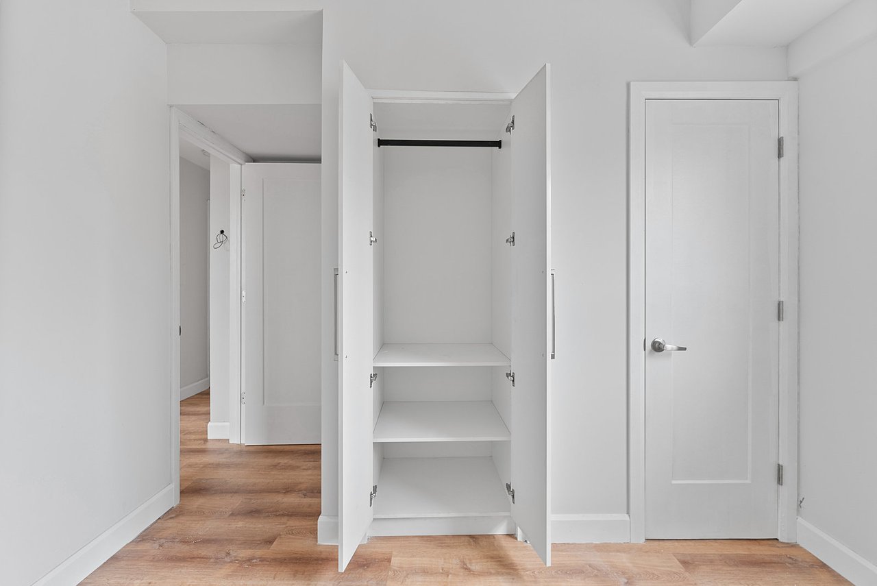 1328 Gerrard Street E 304