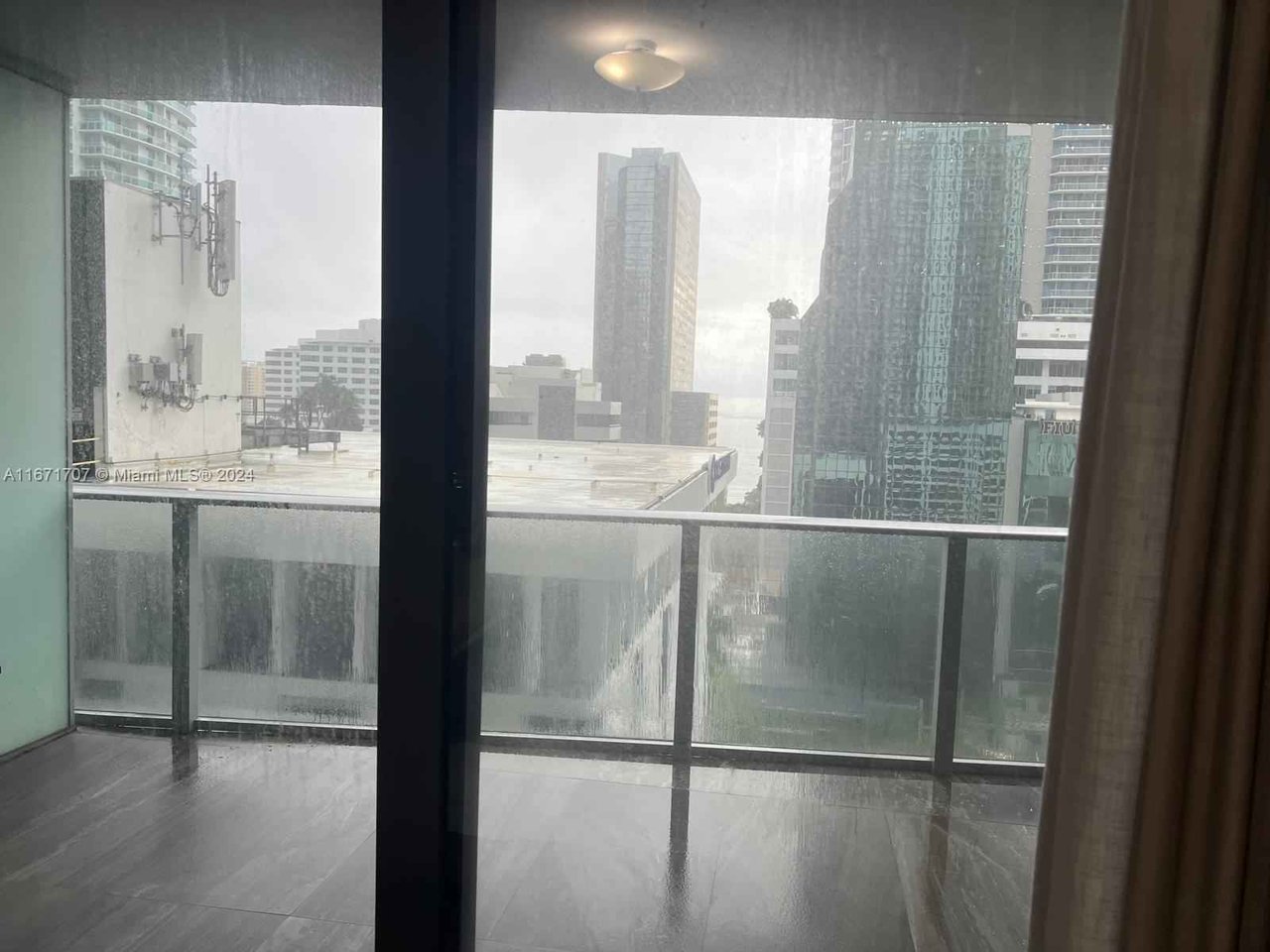 1010 Brickell Ave Unit 1405