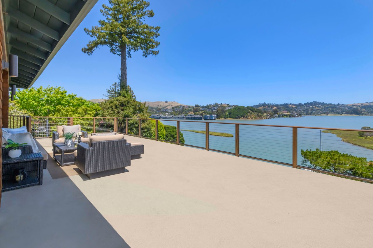 Waterfront Legacy Estate with Private Dock & San Francisco City Views