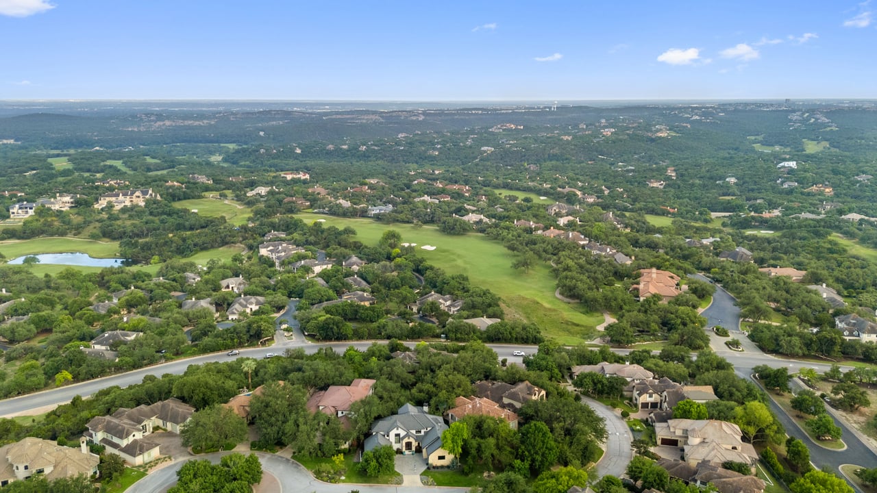 Lock & Leave in Governors Hill