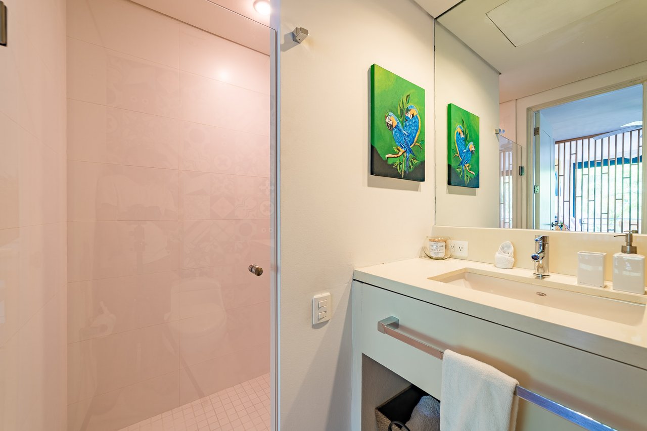 1 Bedroom, Condo, Mixie 203