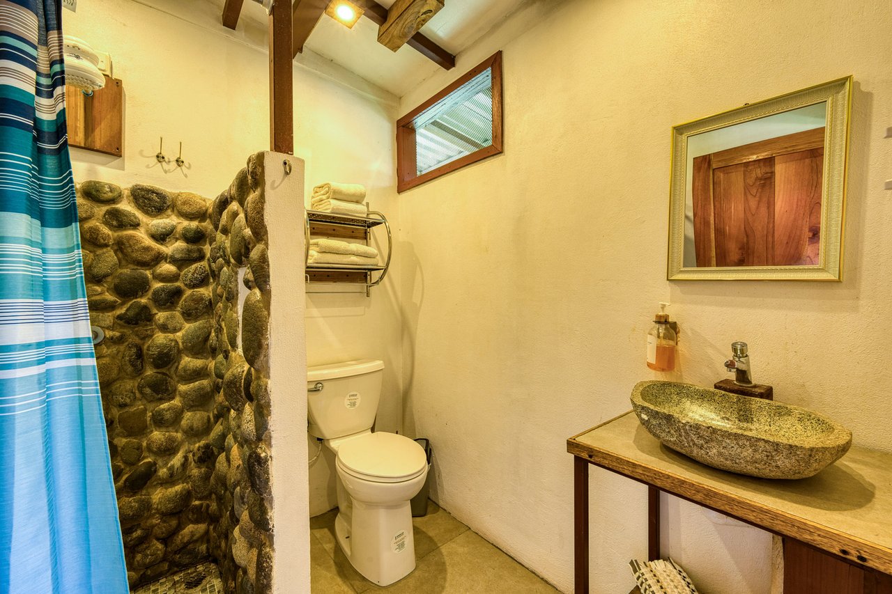 DOMINICAL HOTEL OR RETREAT WITH 11 RENTALS PLUS OWNER’S HOME