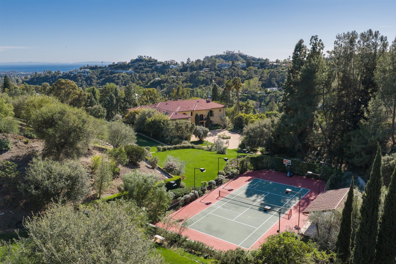 13058 Rivers Rd, Brentwood