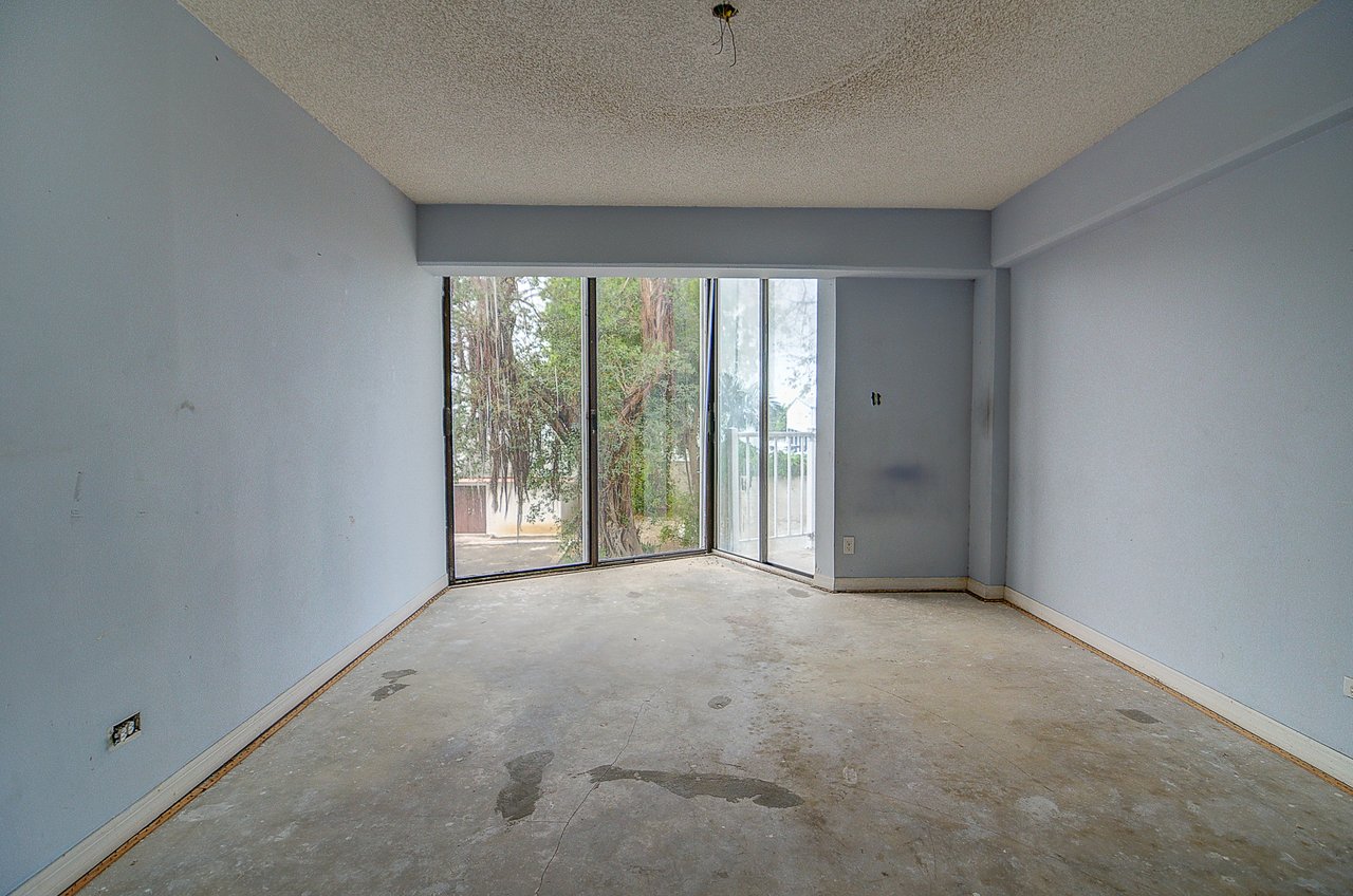 Unit #207 Pilot House