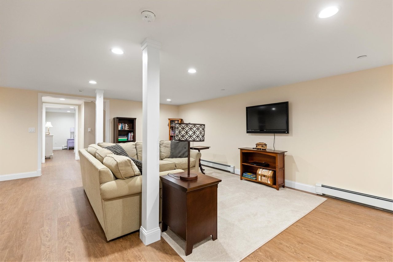 17 Atlantic Drive, Unit #: 17B