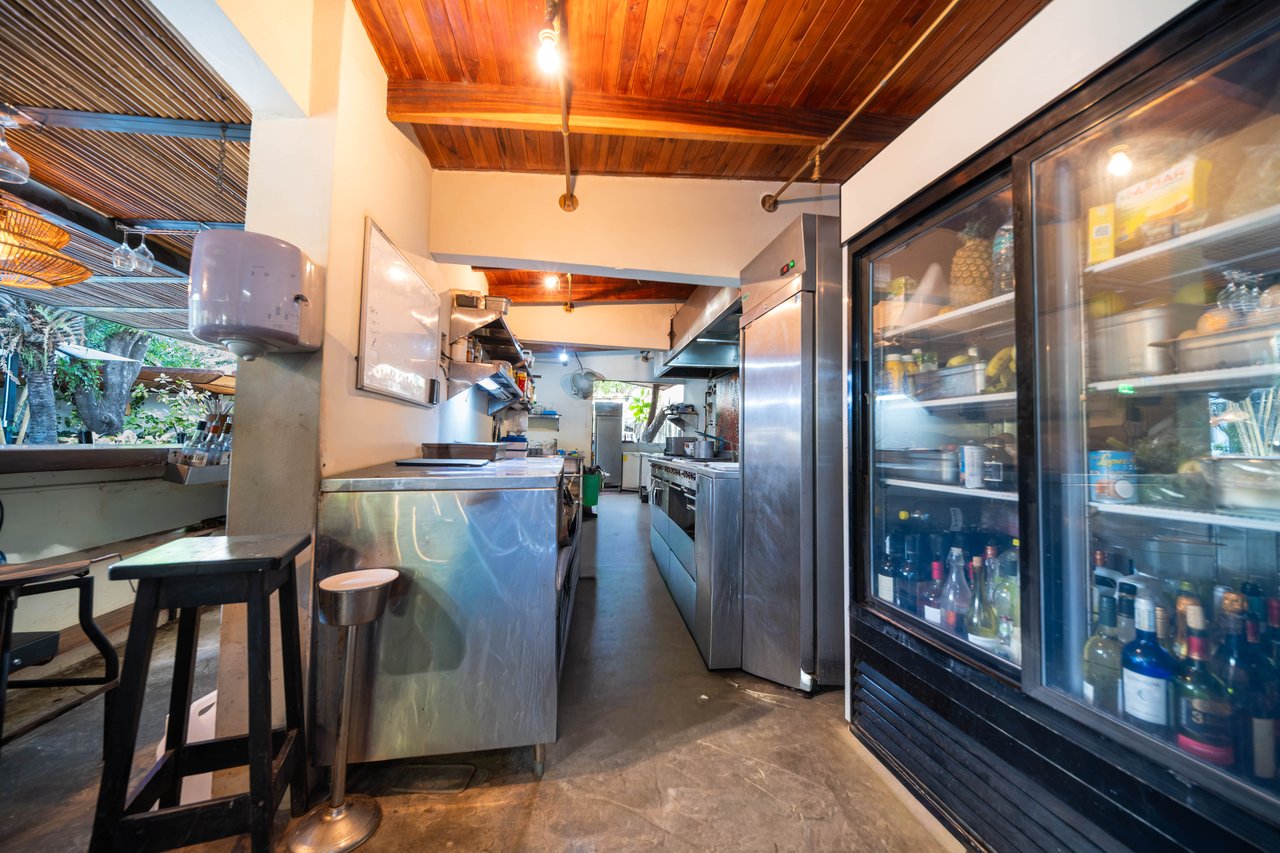 Hotel Curiol | Turnkey Boutique Jungle Hotel with Restaurant & Bar in Potrero