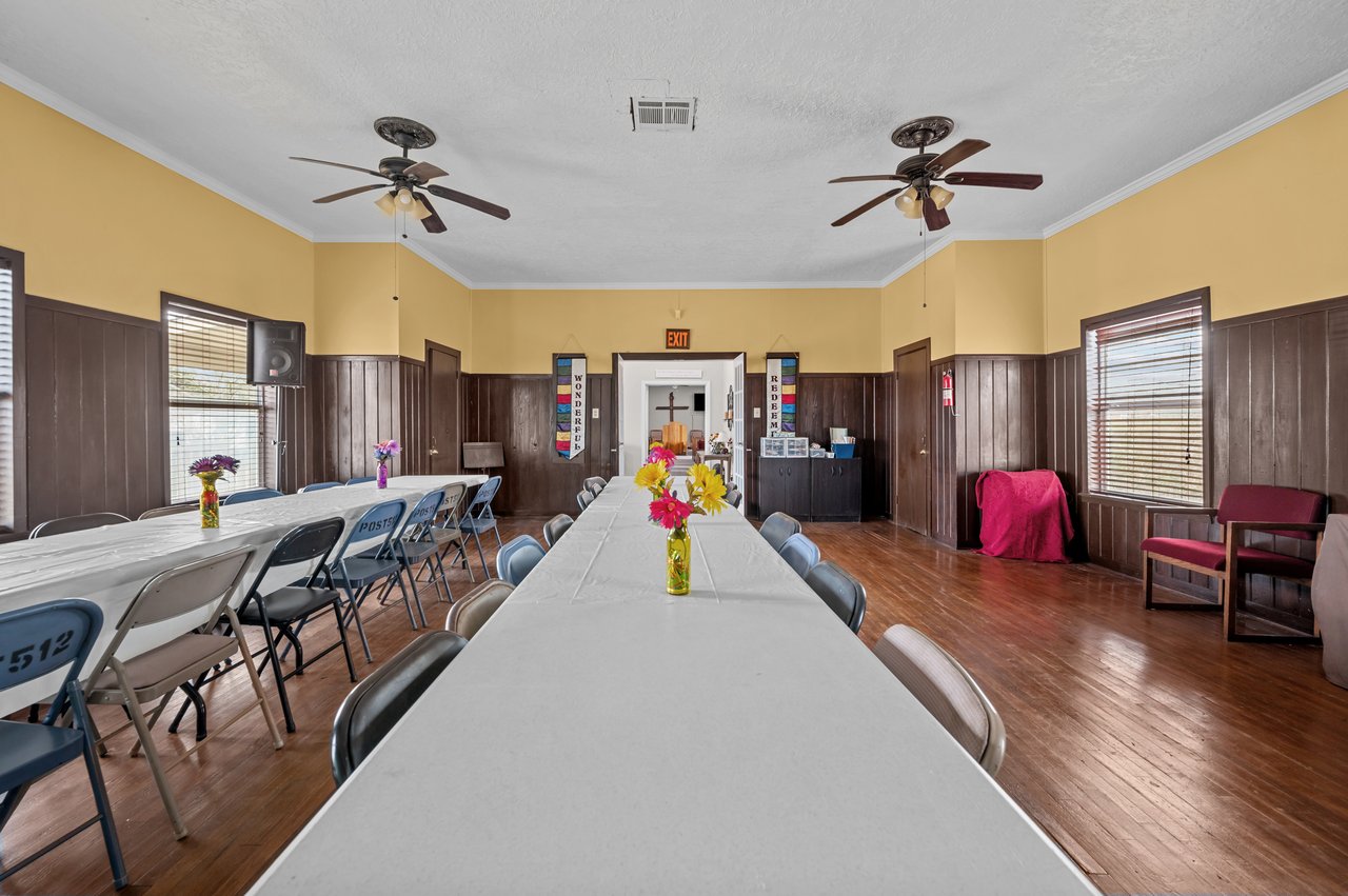 1208 W. Clayton