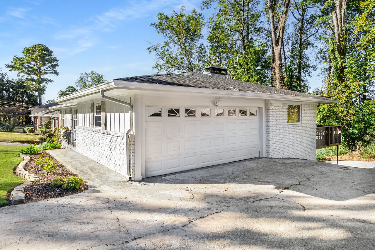 1840 Timothy Drive NE