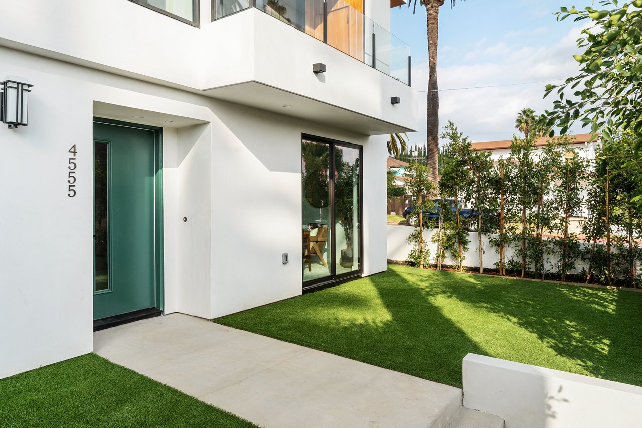 Ambrosia at Hillhurst